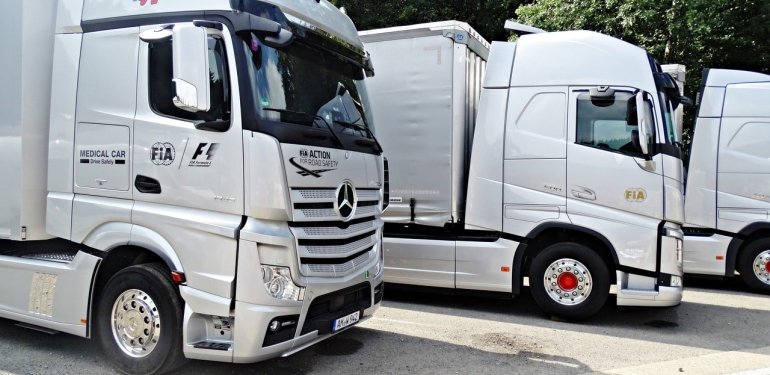 mercedes-kamyon-fiyat-listesi