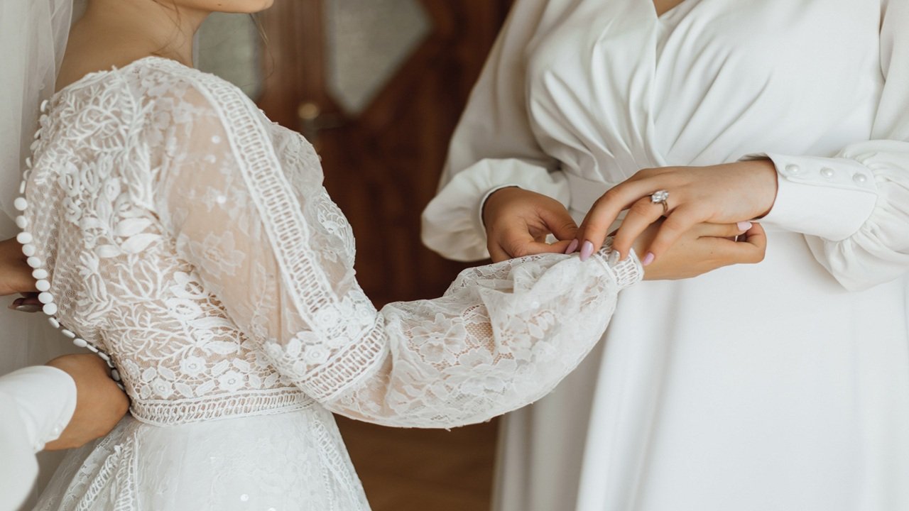 nikah-elbisesi
