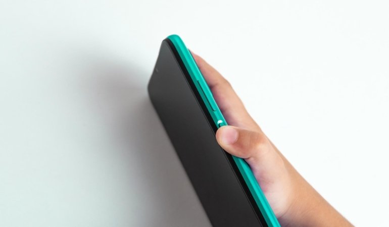 Telefon Parmak İzi Okuyucu Nasıl Aktifleştirilir? Parmak İzi Okuyucu Şifre Koyma 11 telefon-parmak-izi-okuyucu-nasil-aktiflestirilir-parmak-izi-okuyucu-sifre-koyma