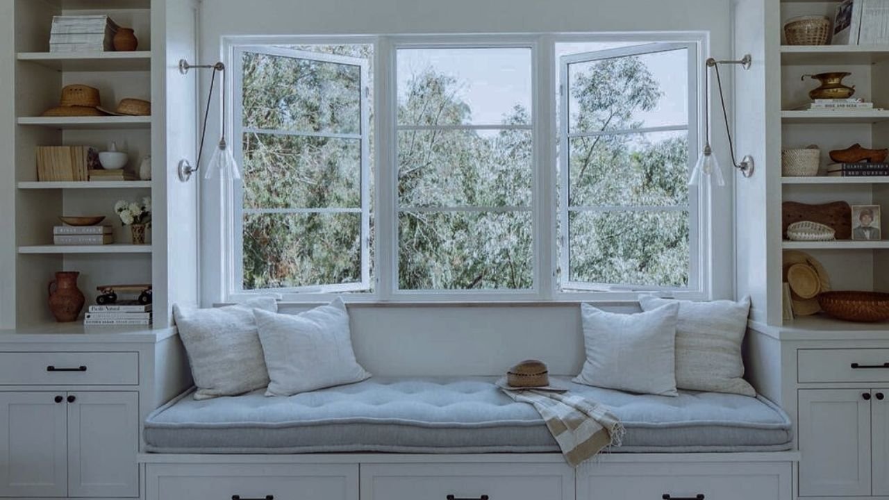 Pencere Önü Dekorasyon Tavsiyeleri ve İlham Veren Uygulamalar 3 Pencere Önü Dekorasyon Tavsiyeleri