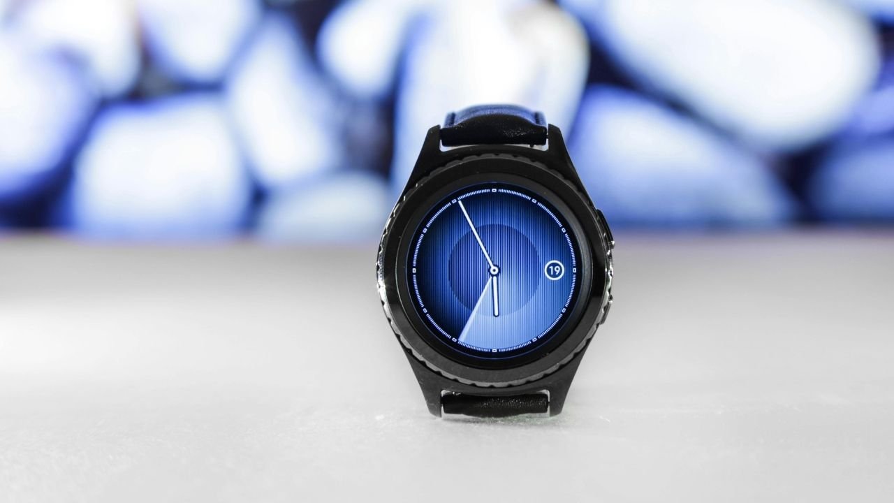 Simplicity in Smartwatches