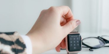 Simplicity in Smartwatches